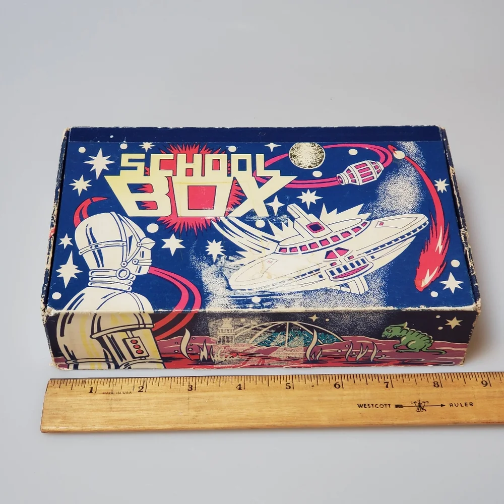 🪐👽 Vintage School Box Space-Theme Cardboard Pencil Box